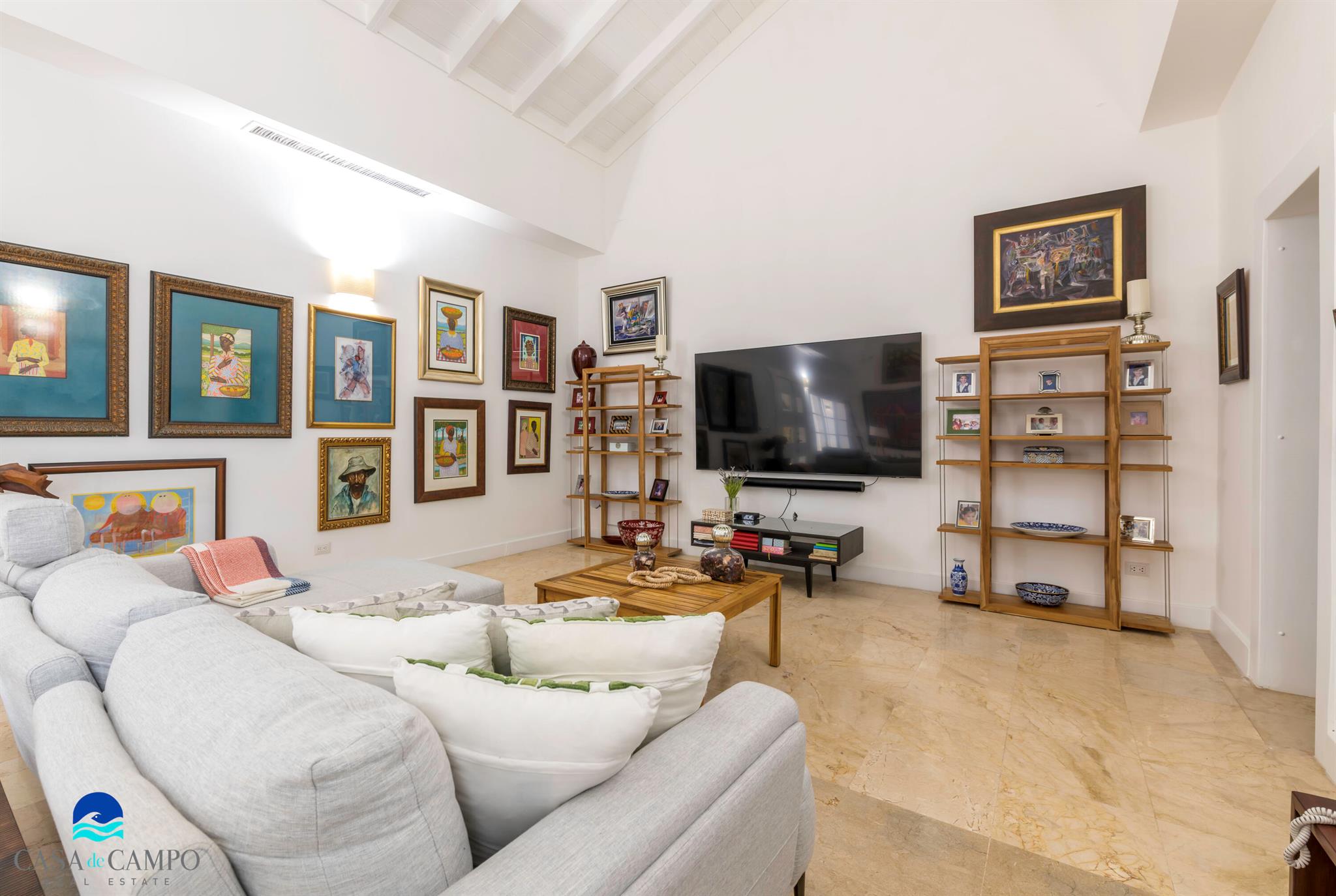 Las Palmas in Casa de Cam - Residential