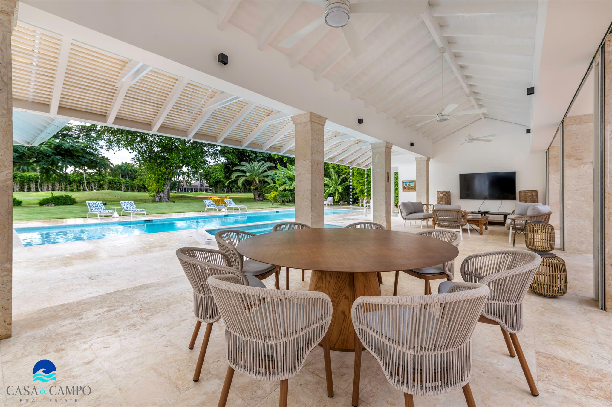 Las Palmas in Casa de Cam - Residential