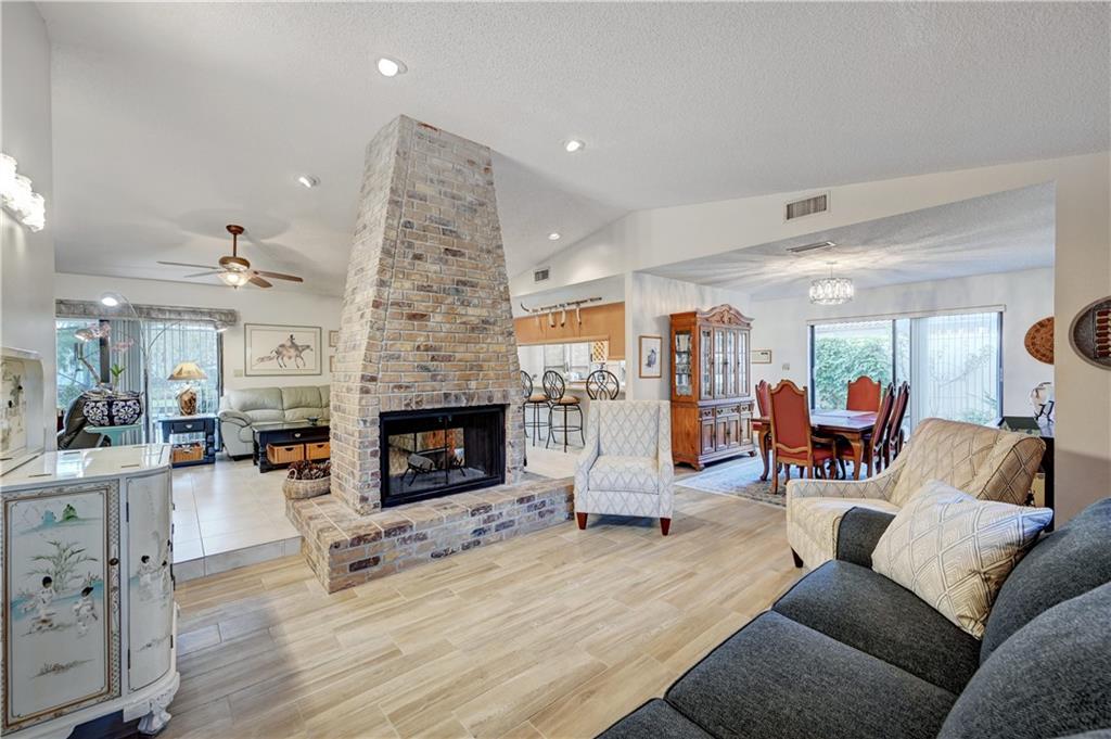 Forest Glen 91-21 B - Residential