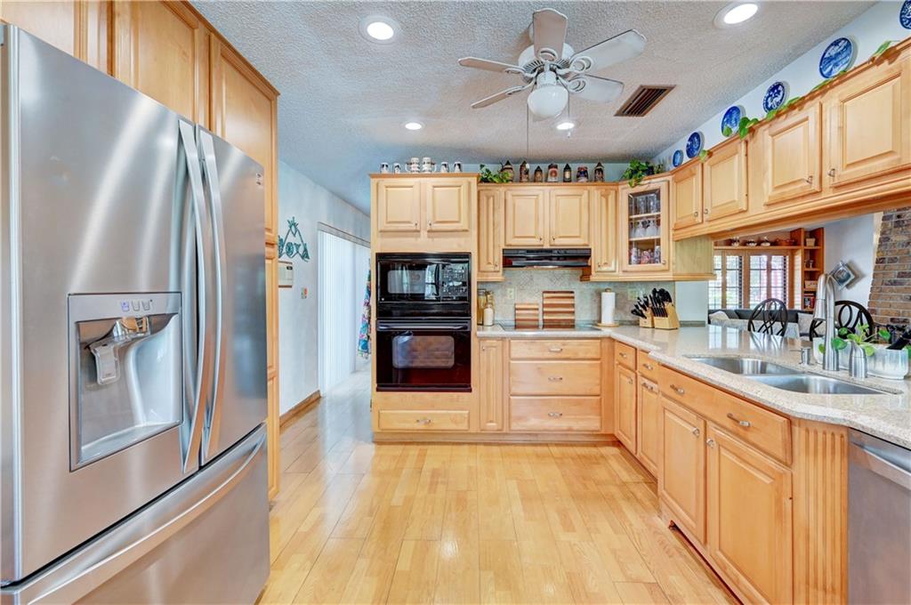 Forest Glen 91-21 B - Residential