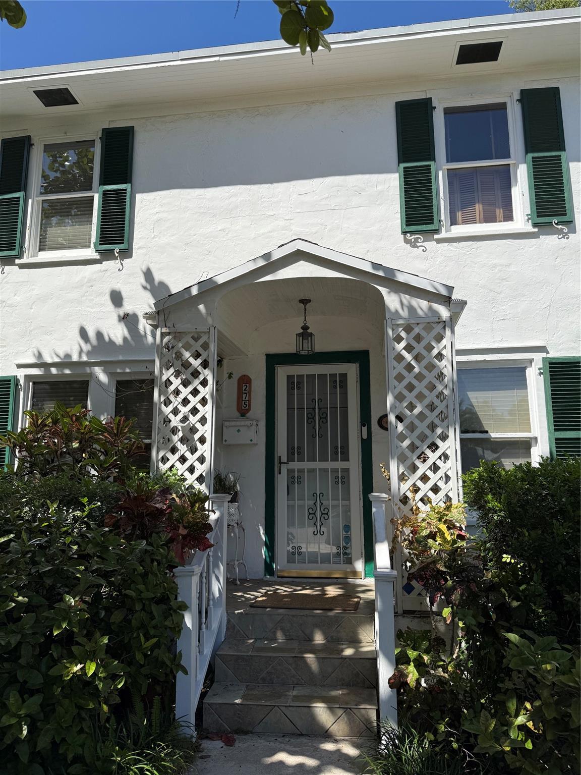 275 Flamingo Dr