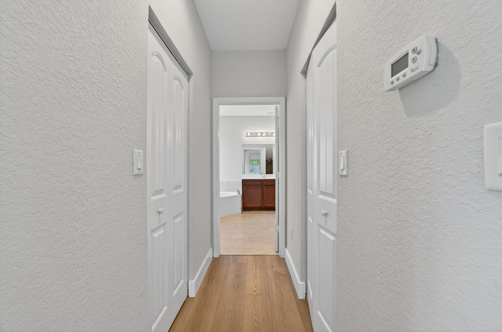 REDLAND REEF - Residential