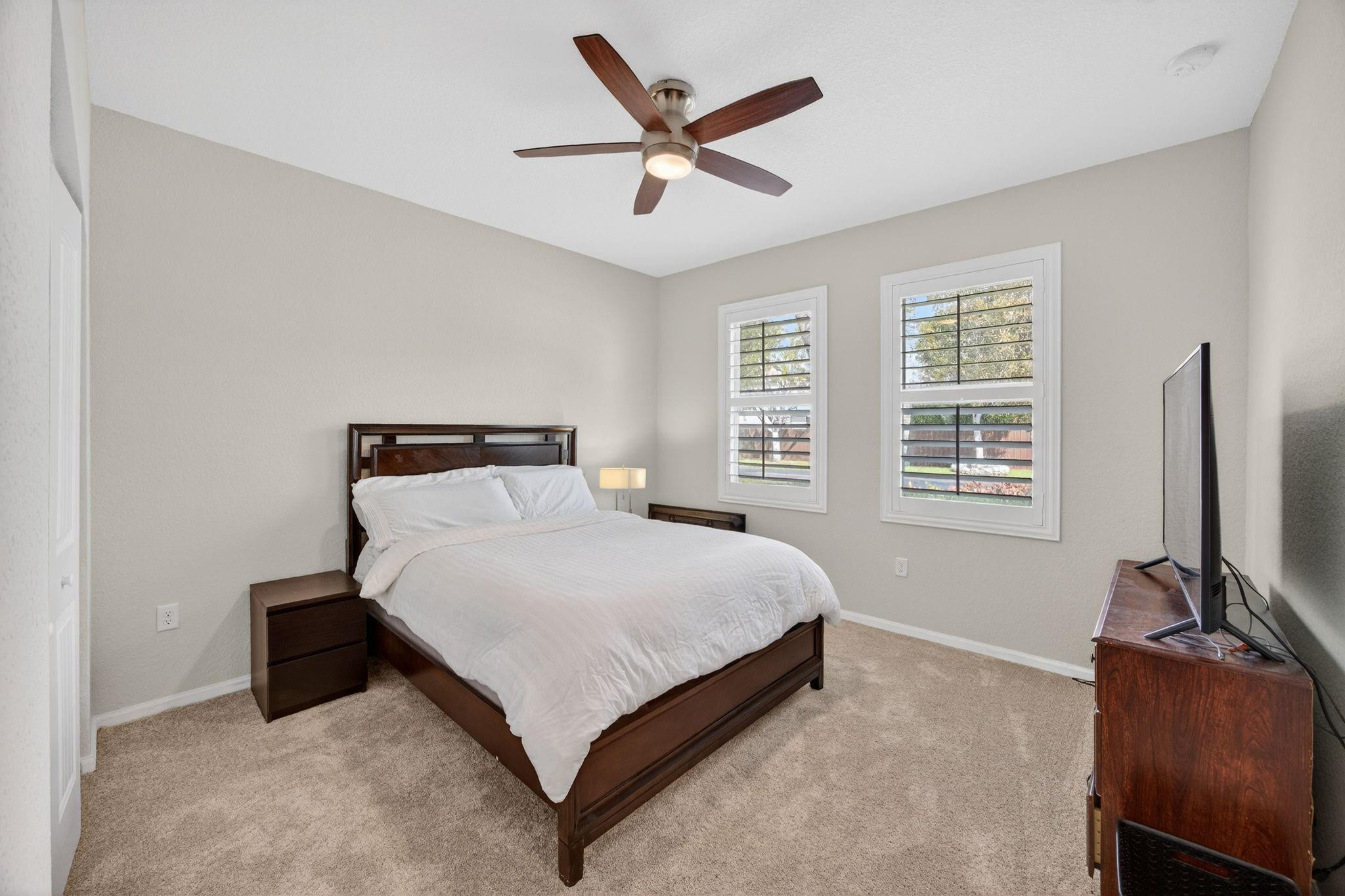 REDLAND REEF - Residential