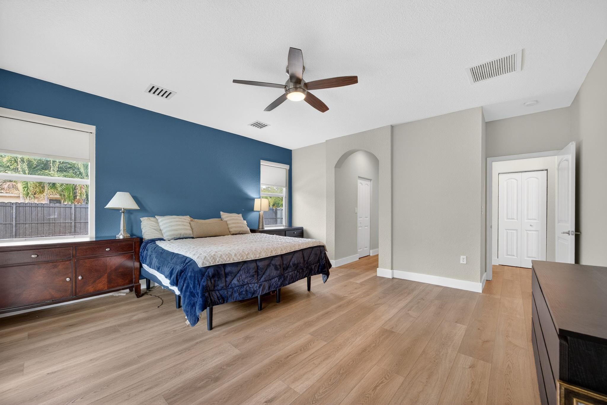 REDLAND REEF - Residential