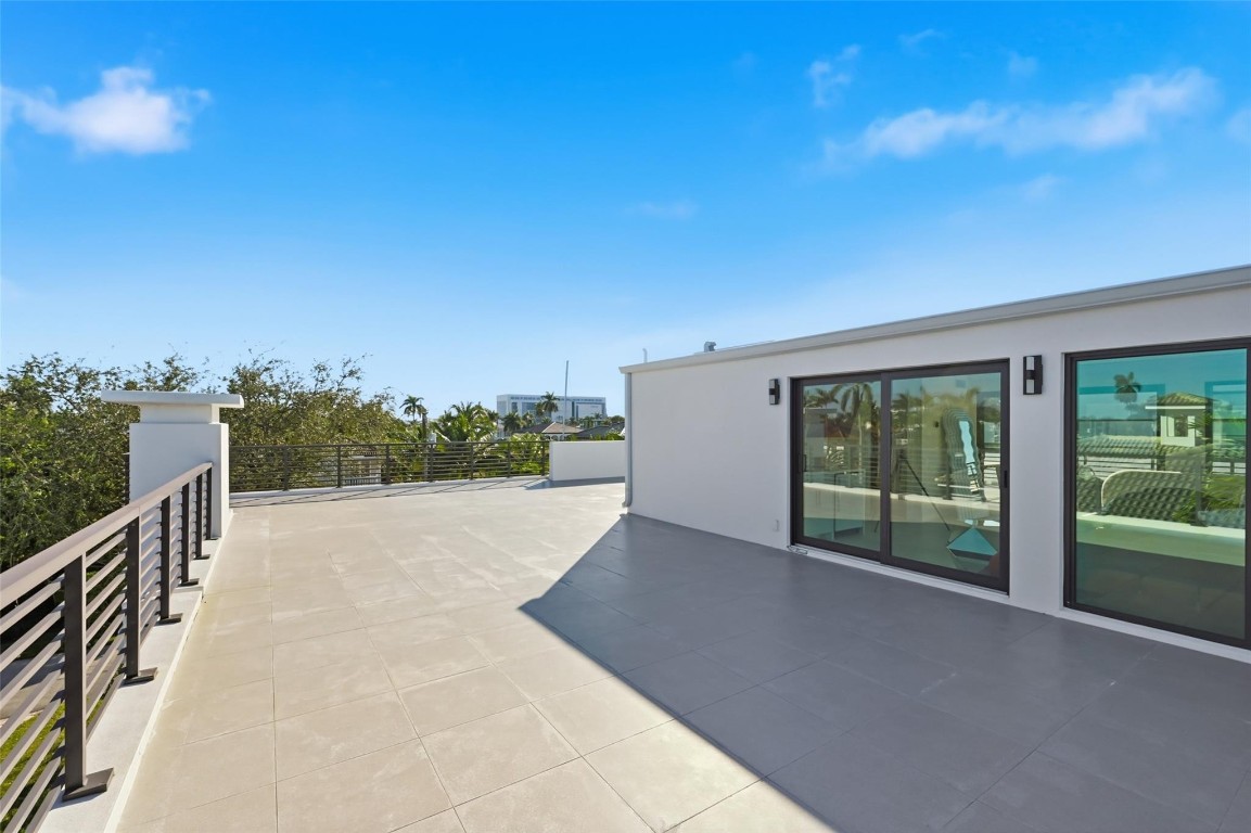 Lauderdale Harbors - Residential