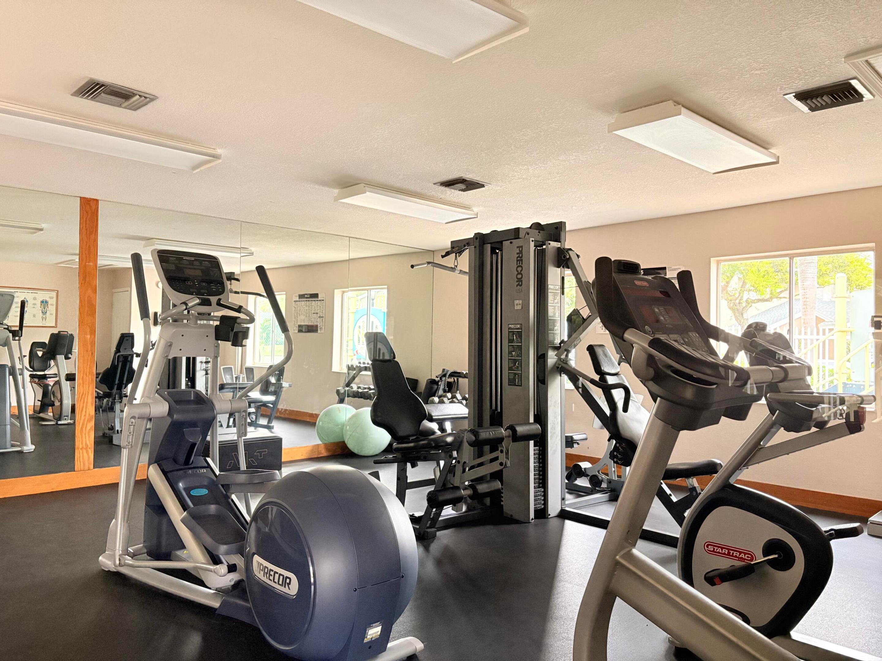 CORAL POINT NORTH - Residential