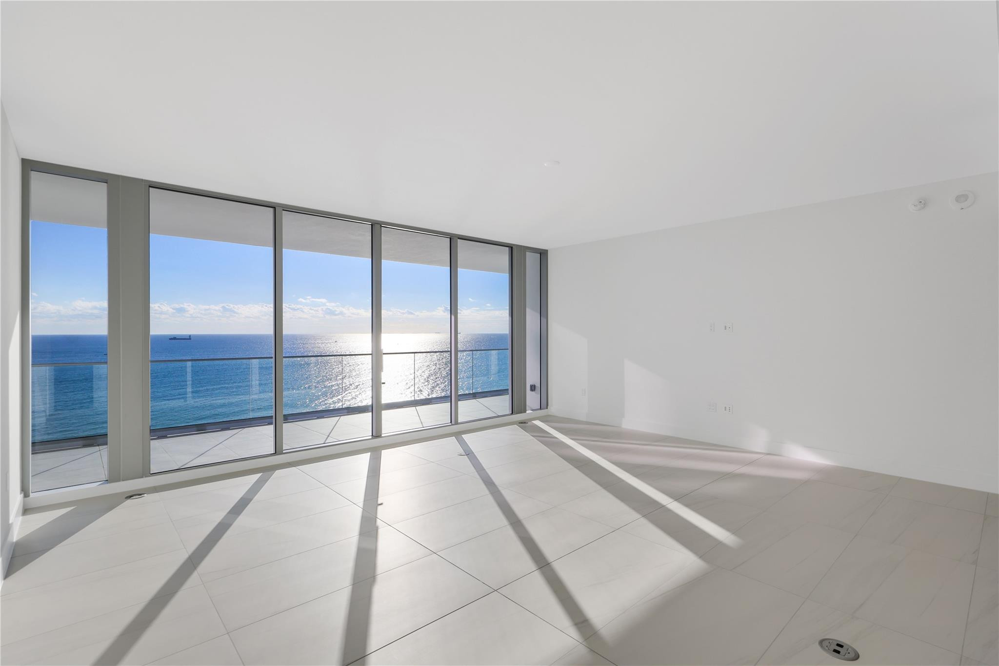 Selene Oceanfront - Residential