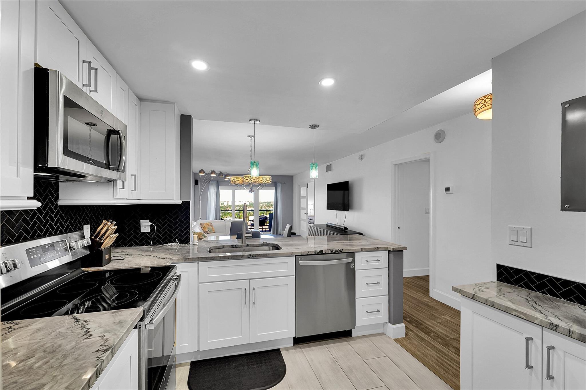 Leisure Towers Condo - Residential