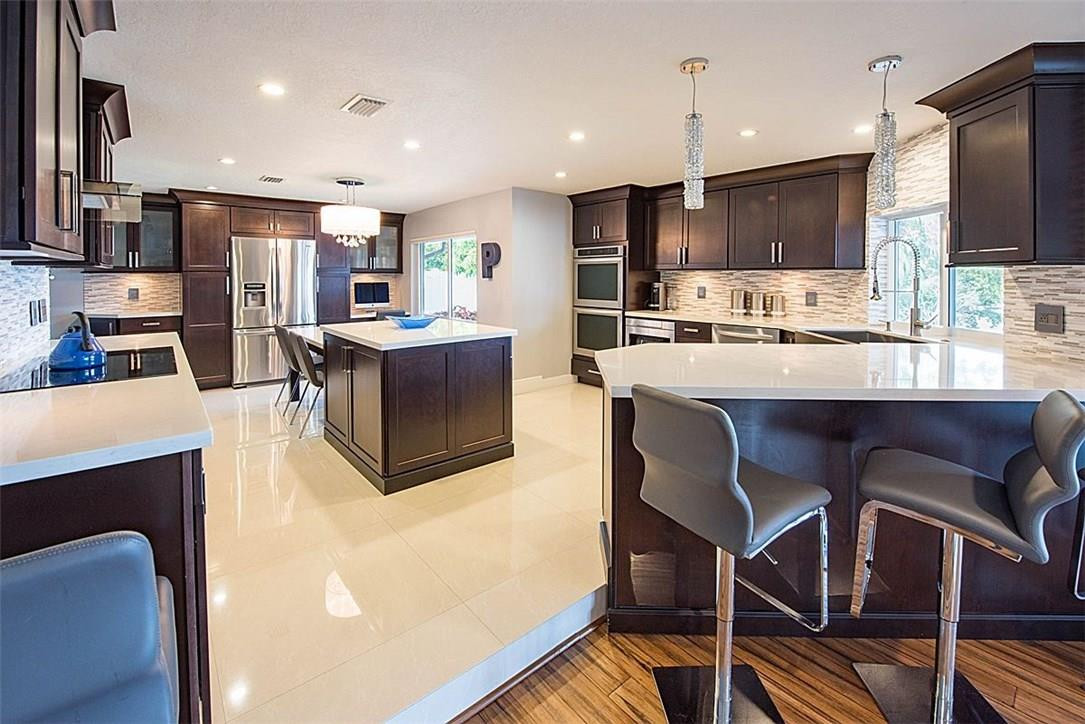Rolling Hills Lake Estate - Residential