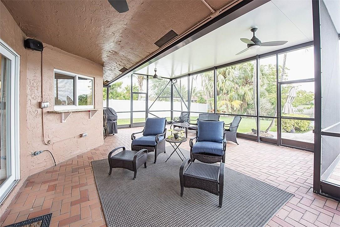 Rolling Hills Lake Estate - Residential