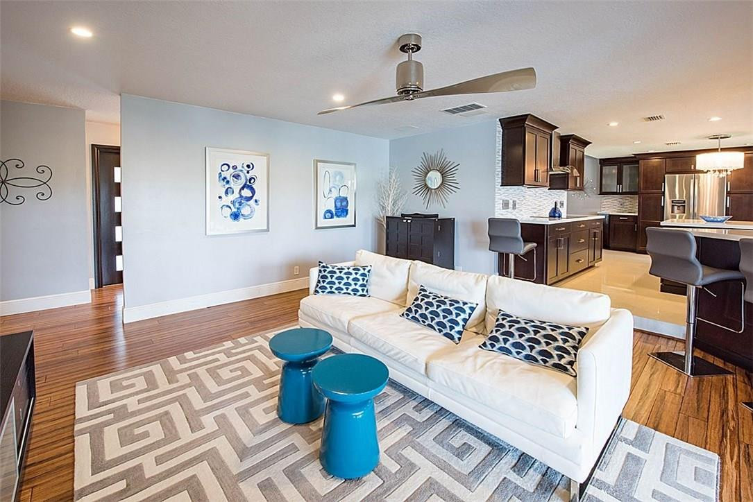 Rolling Hills Lake Estate - Residential