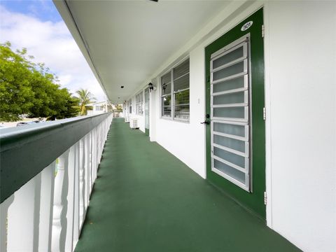 A home in Deerfield Beach