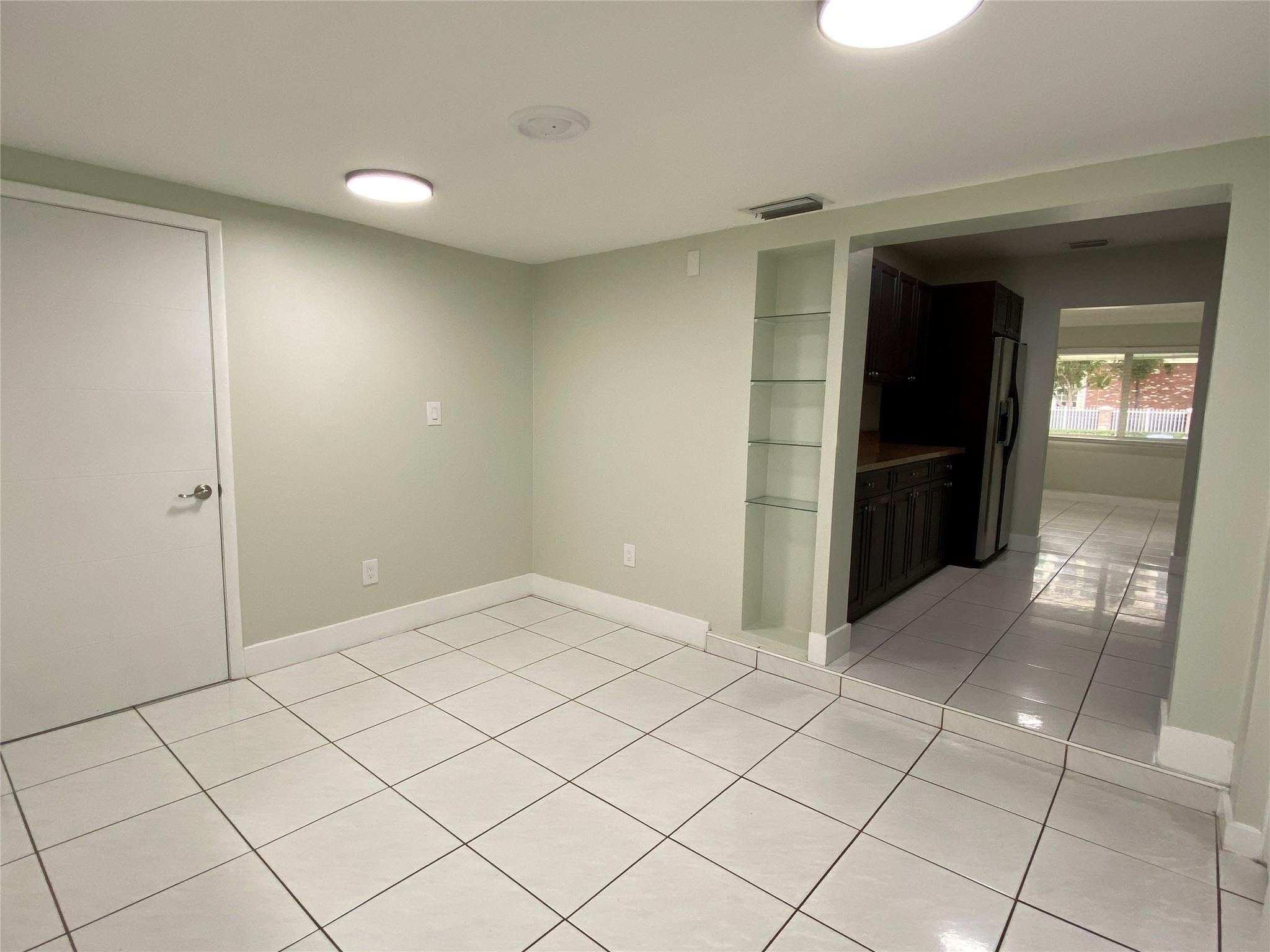 CORAL RIDGE ISLES - Residential Lease