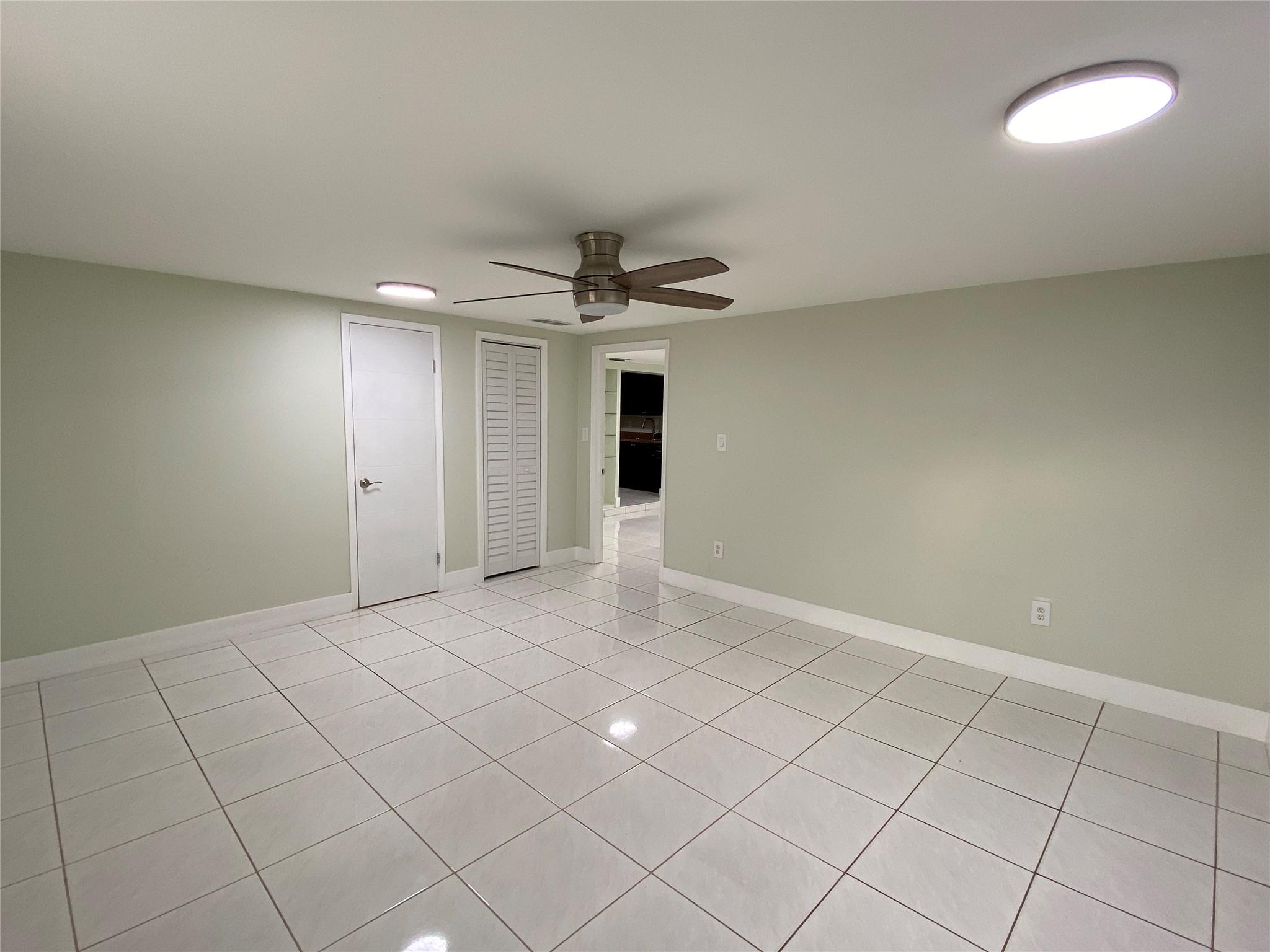 CORAL RIDGE ISLES - Residential Lease