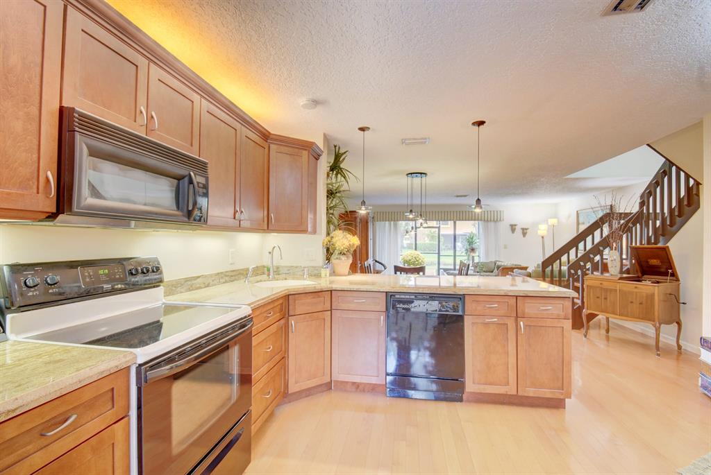 TARTAN COCONUT CREEK - Residential