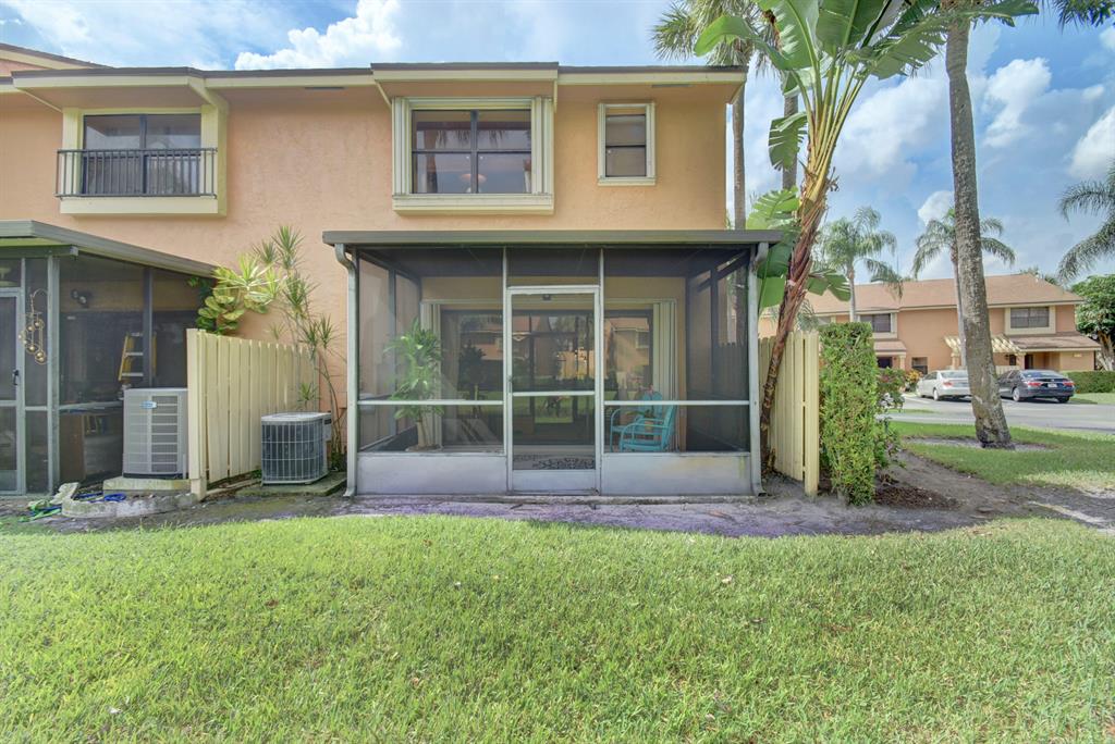 TARTAN COCONUT CREEK - Residential