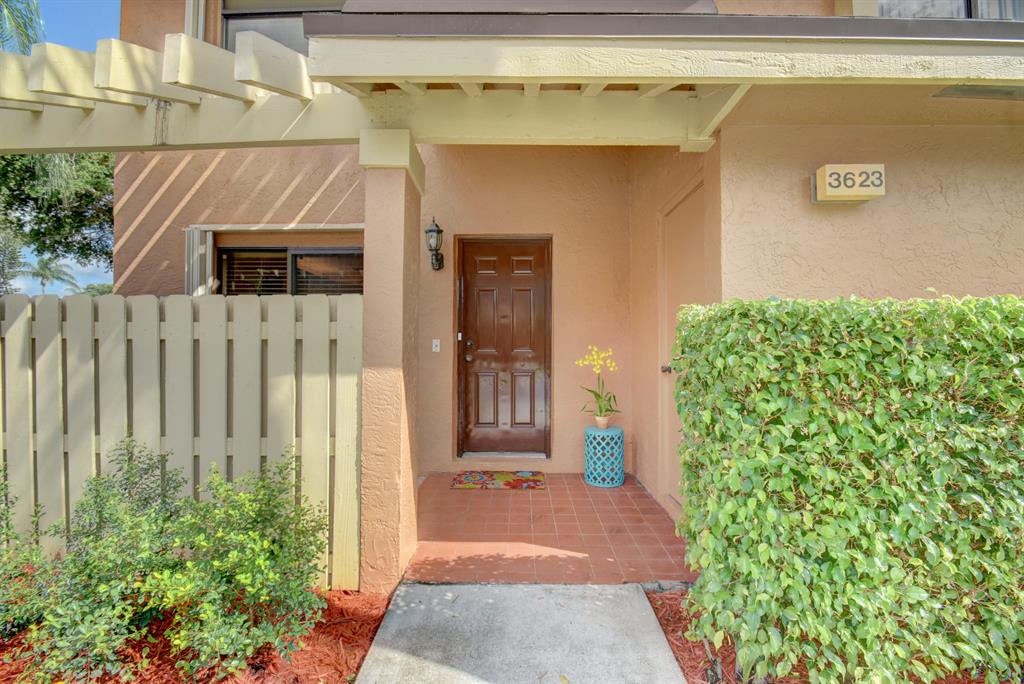 TARTAN COCONUT CREEK - Residential