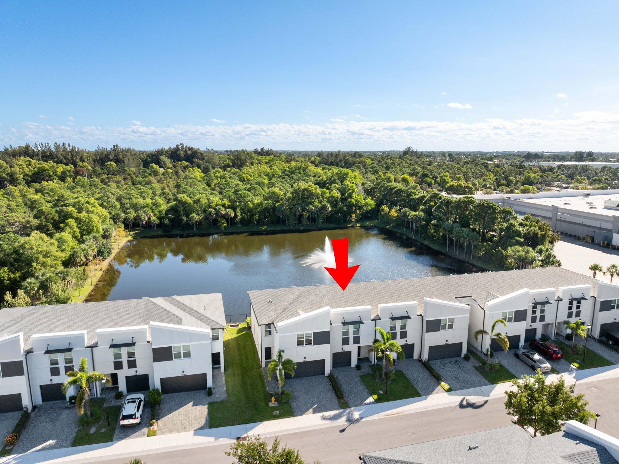 TRILLIUM - Residential