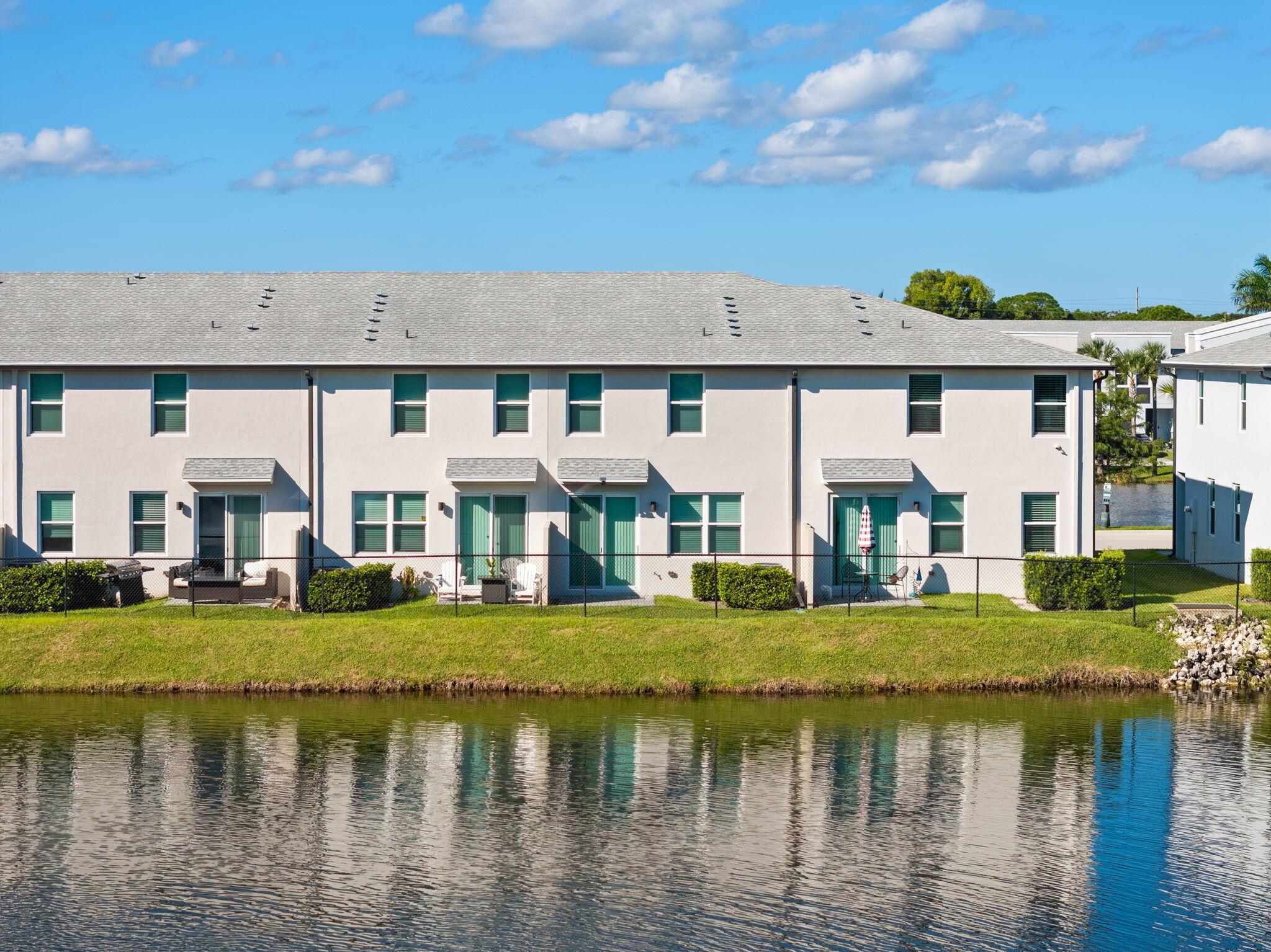 TRILLIUM - Residential