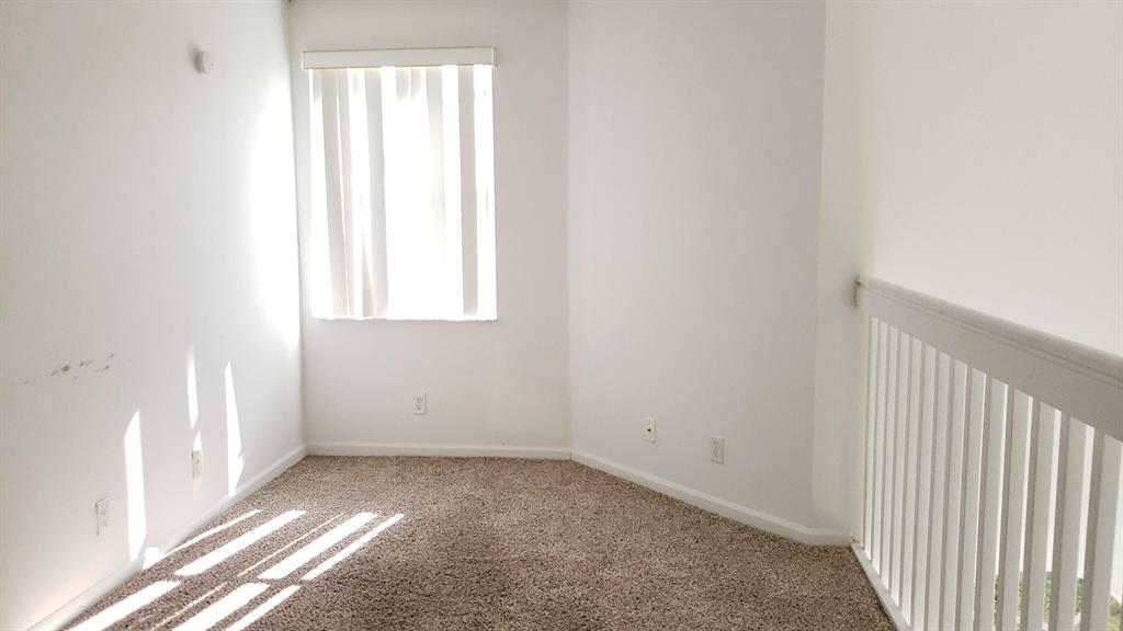 WELLINGTONS EDGE - Residential