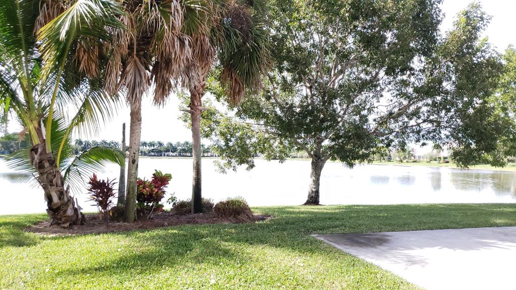 WELLINGTONS EDGE - Residential