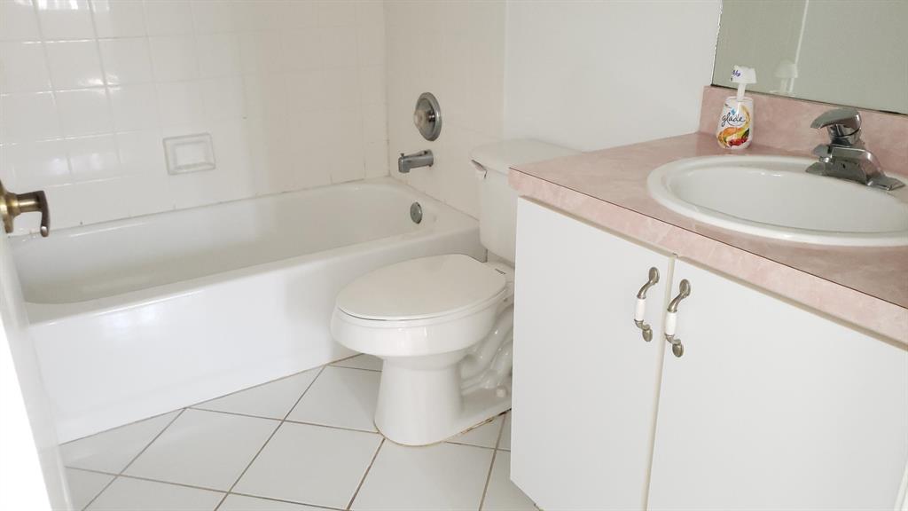 WELLINGTONS EDGE - Residential