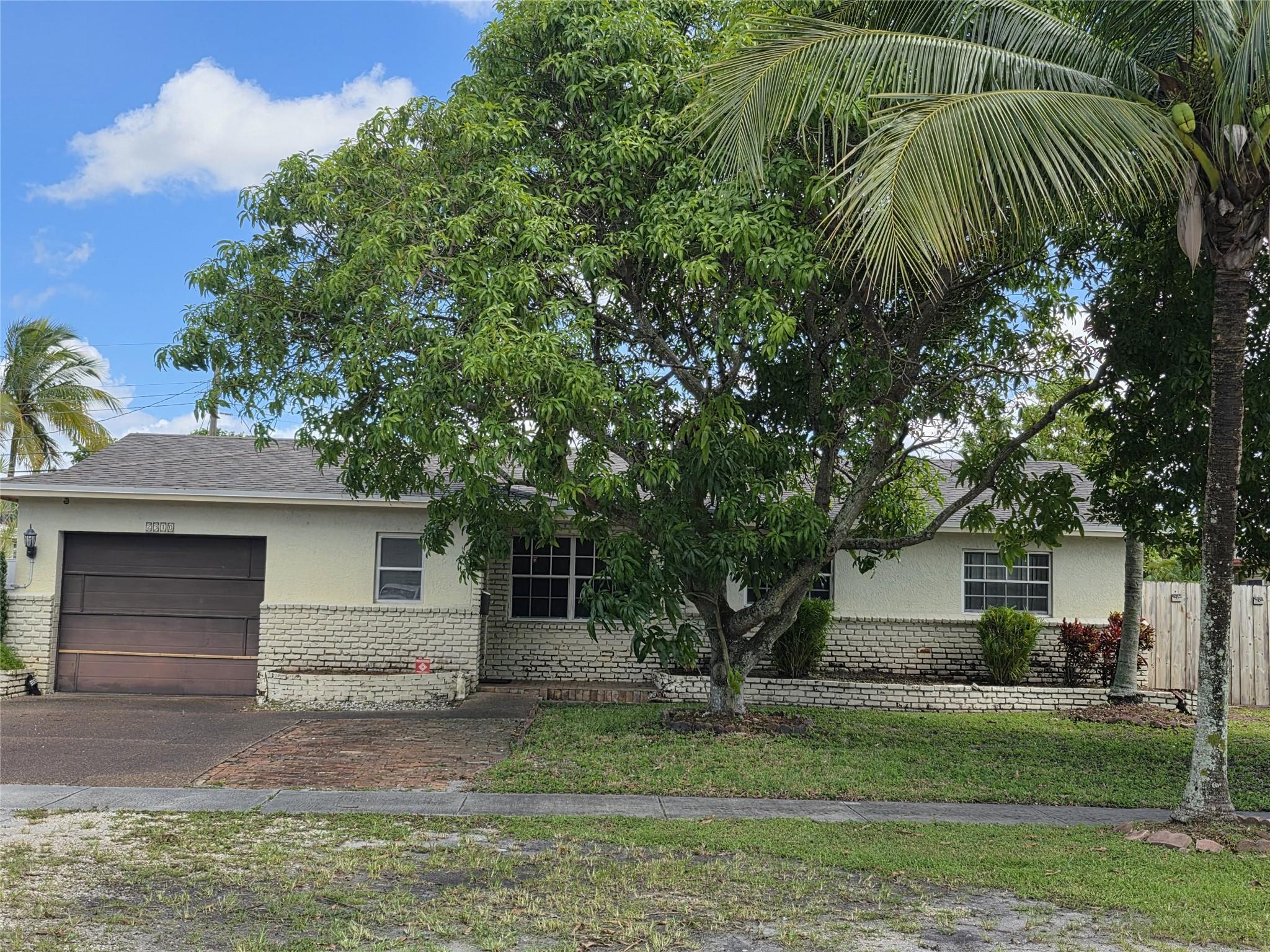 SUNRISE GOLF VILLAGE 3RD - Residential Lease