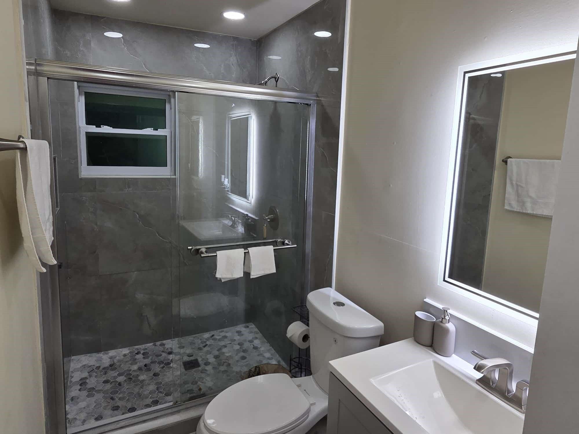 SUNRISE GOLF VILLAGE 3RD - Residential Lease