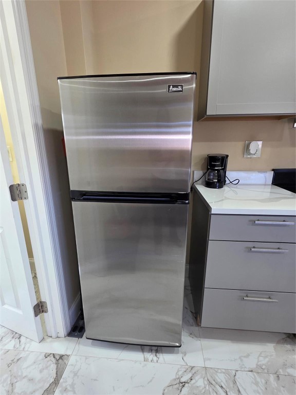 SUNRISE GOLF VILLAGE 3RD - Residential Lease