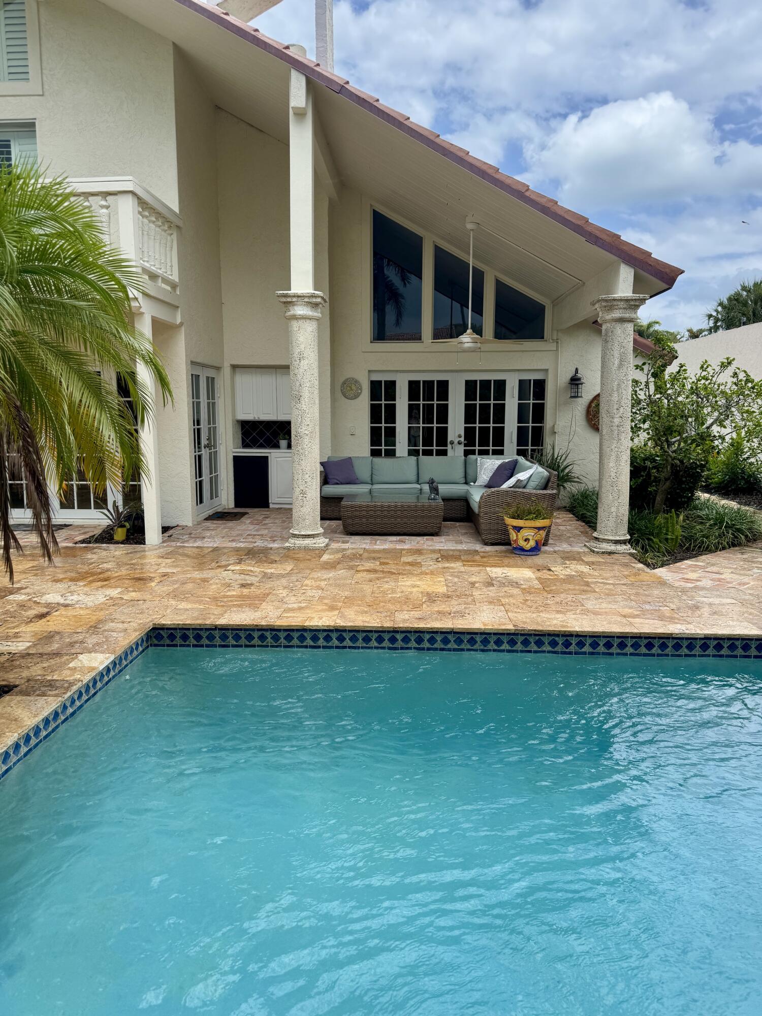 OCEAN WALK PLACE - Residential Lease
