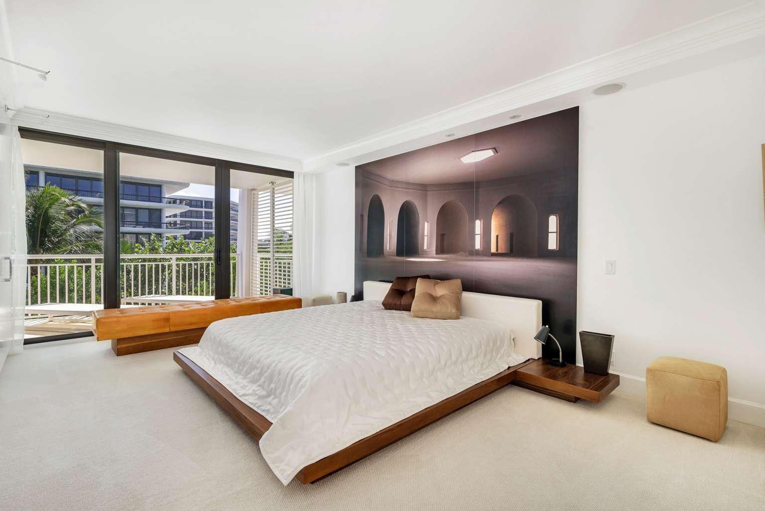 TWENTY SIX HUNDRED COND - Residential