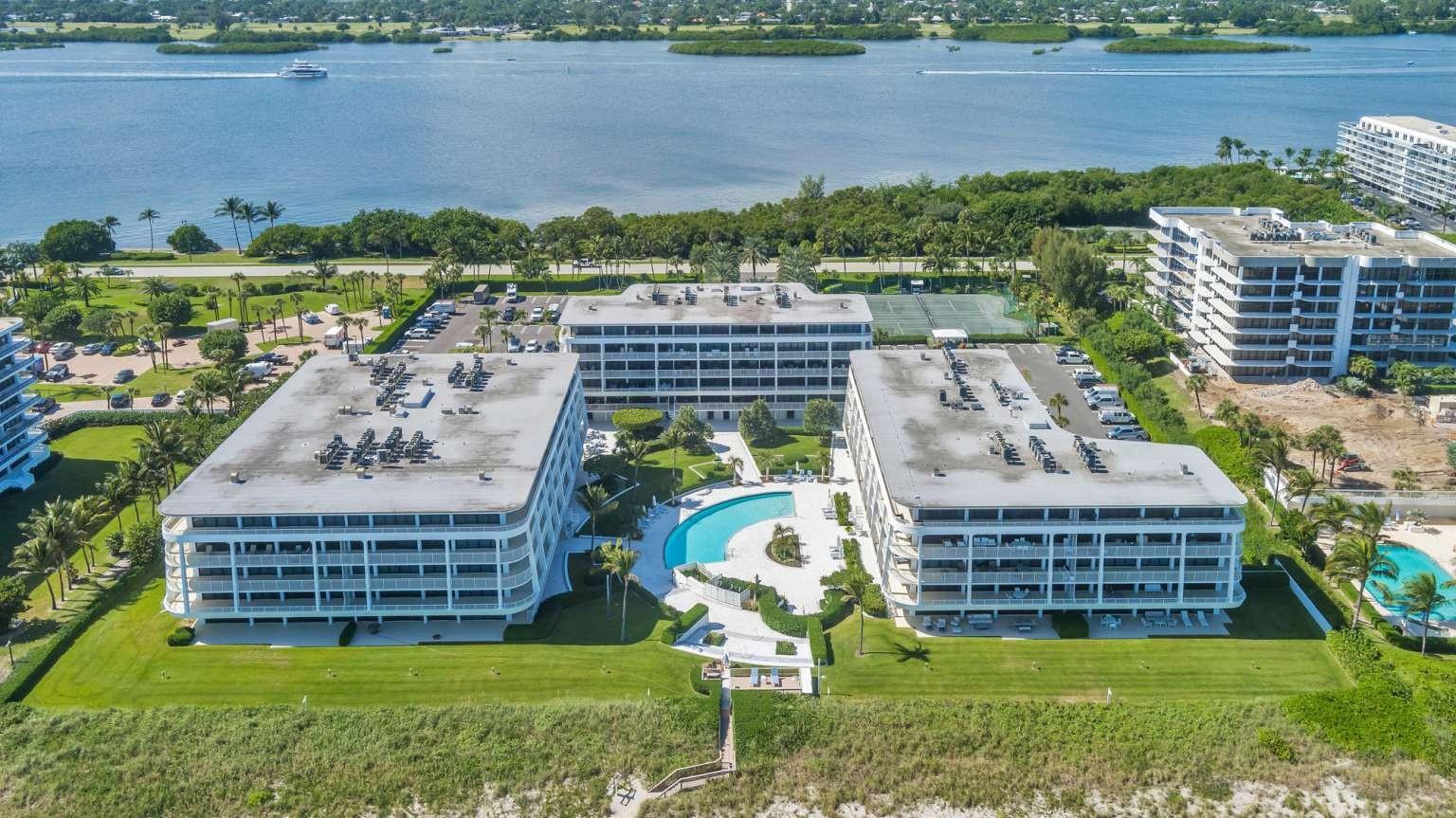 TWENTY SIX HUNDRED COND - Residential