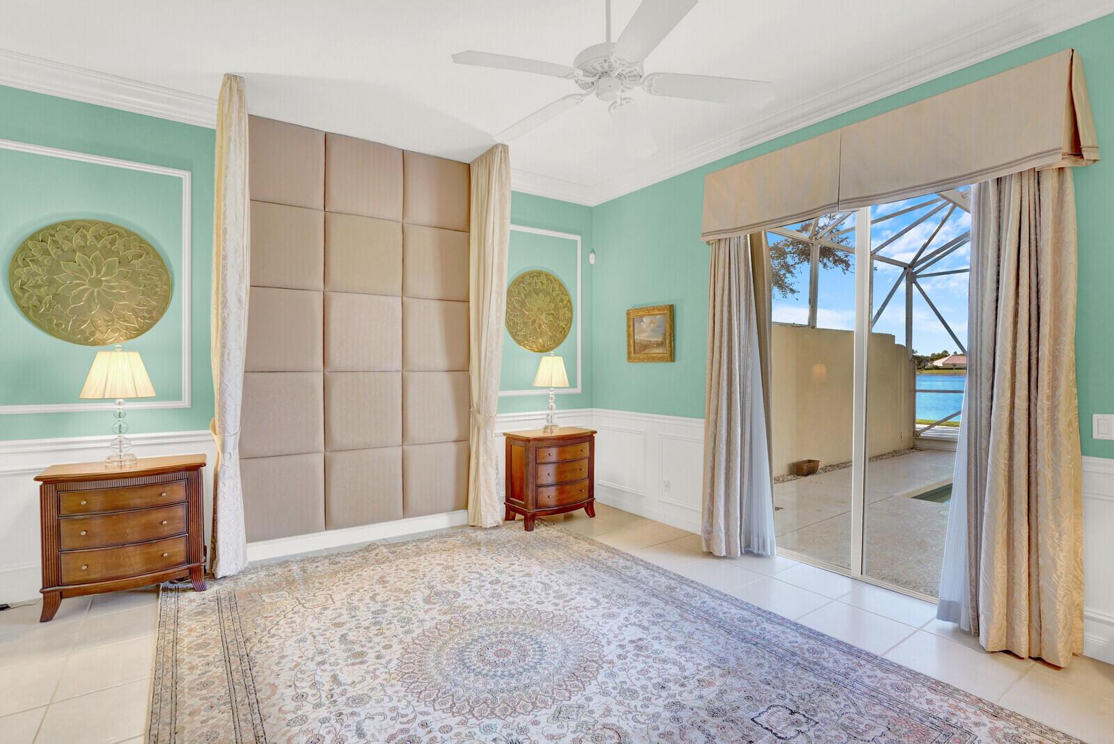 VILLAGEWALK OF WELLINGTON - Residential