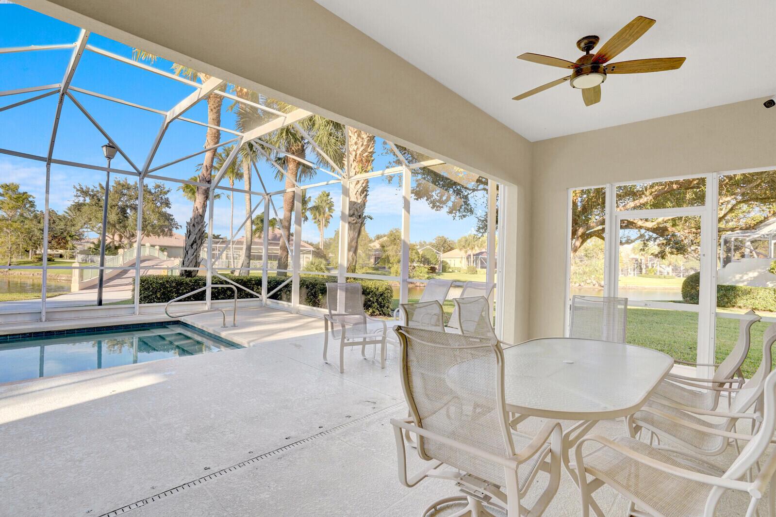 VILLAGEWALK OF WELLINGTON - Residential