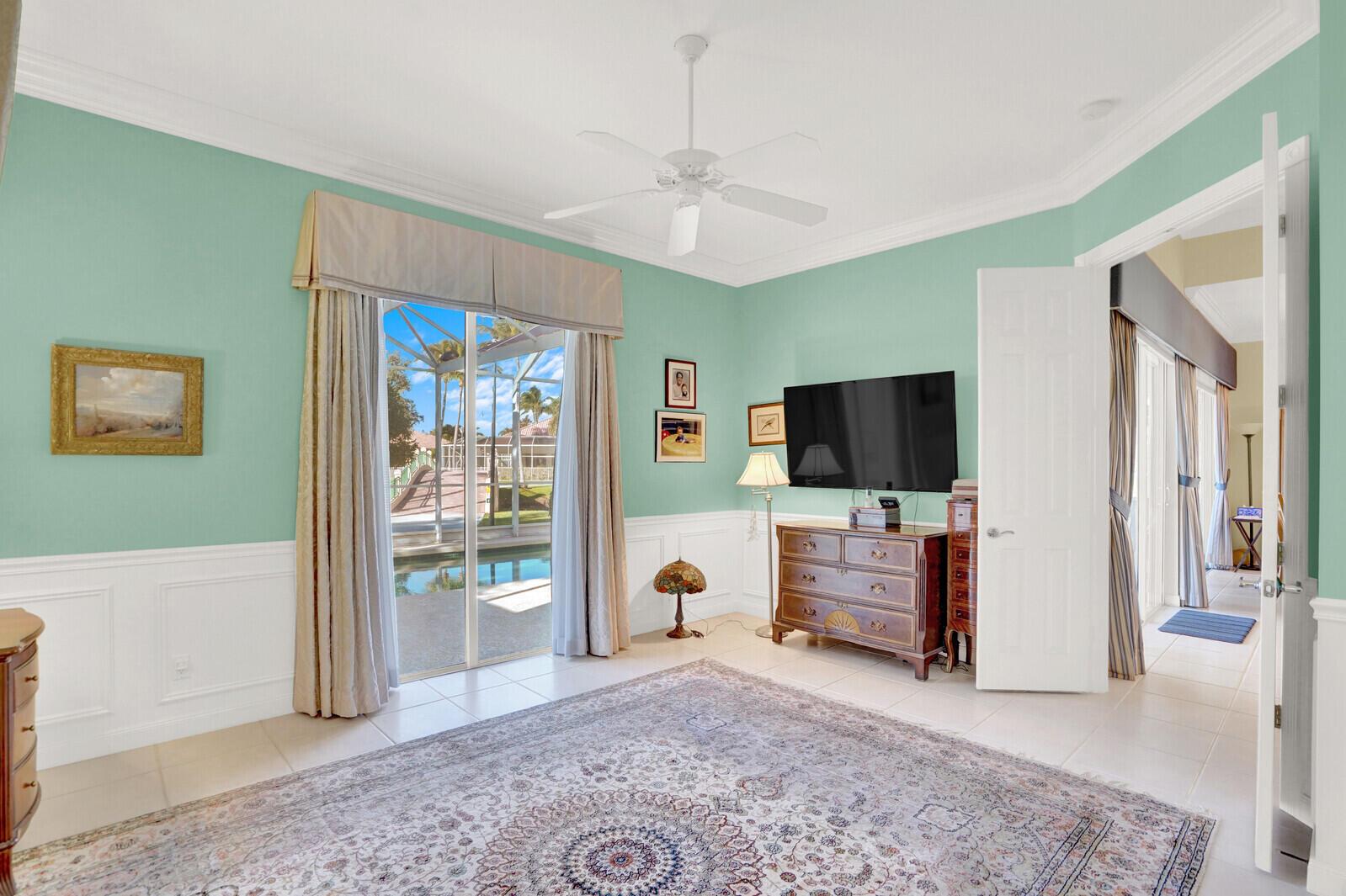 VILLAGEWALK OF WELLINGTON - Residential