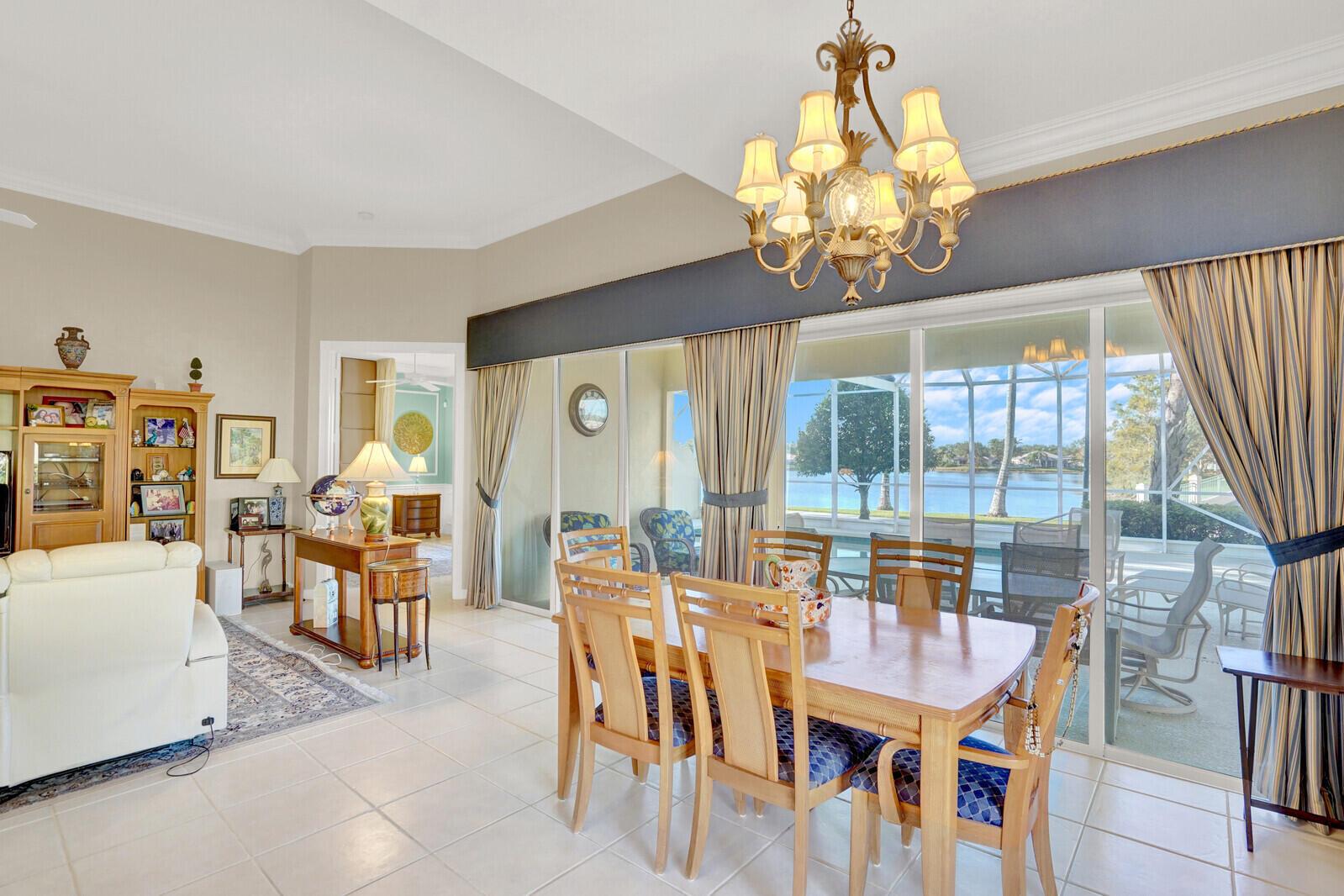 VILLAGEWALK OF WELLINGTON - Residential