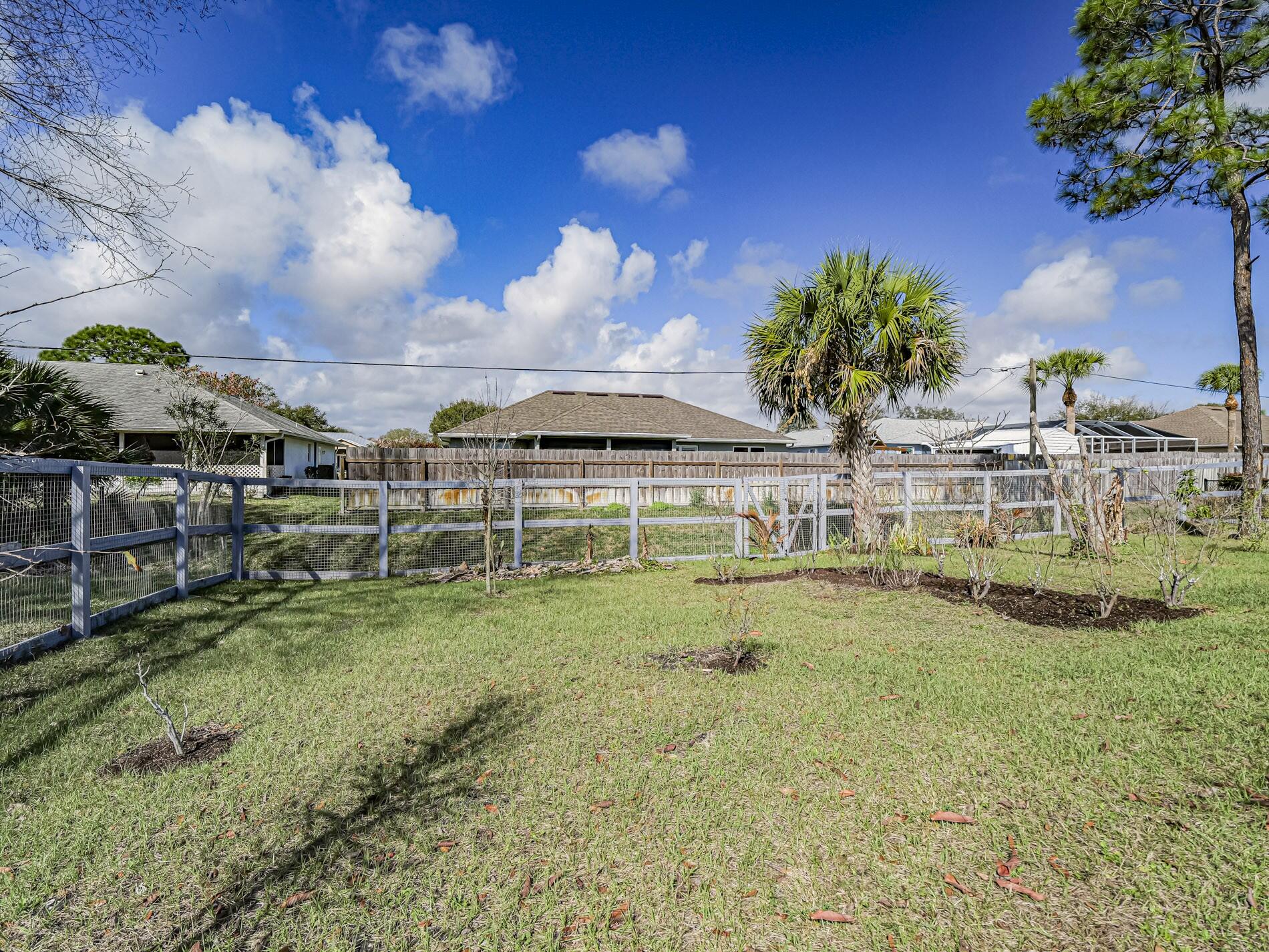 SEBASTIAN HIGHLANDS UNIT 2 - Residential