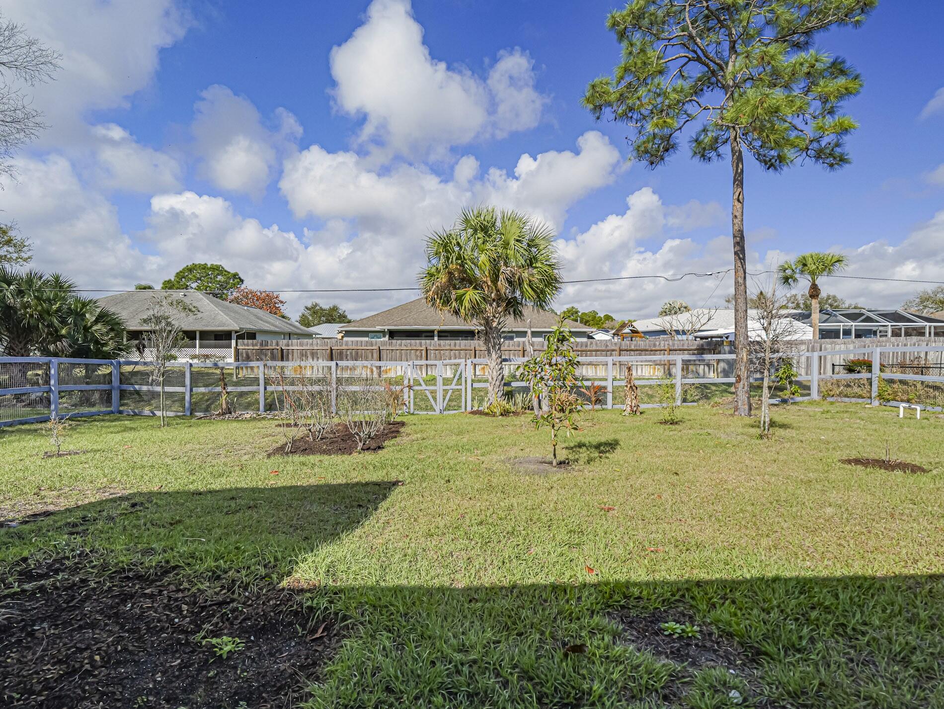 SEBASTIAN HIGHLANDS UNIT 2 - Residential