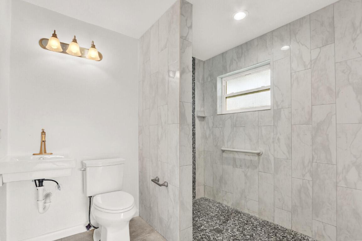 HUNT CLUB COLONY (AKA JUPITER/TEQUESTA HUNT CLUB C - Residential