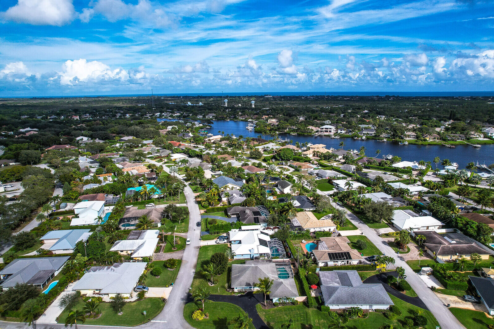 HUNT CLUB COLONY (AKA JUPITER/TEQUESTA HUNT CLUB C - Residential