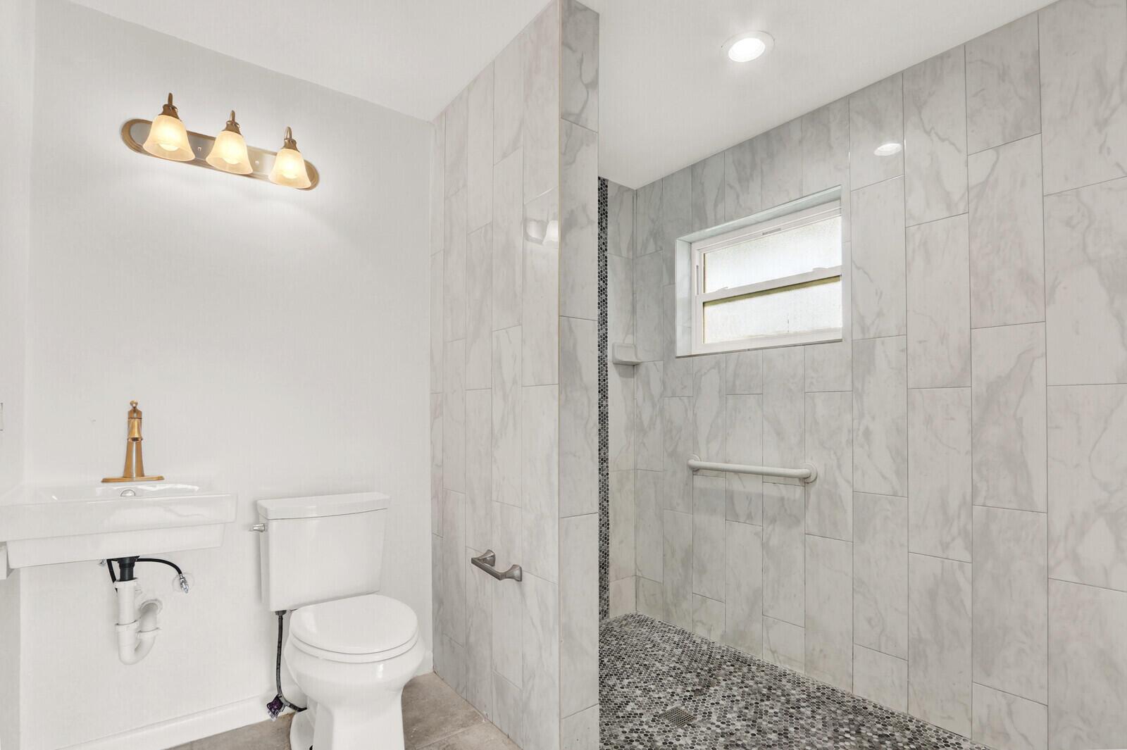 HUNT CLUB COLONY (AKA JUP - Residential