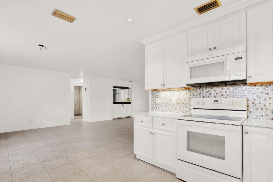 HUNT CLUB COLONY (AKA JUPITER/TEQUESTA HUNT CLUB C - Residential