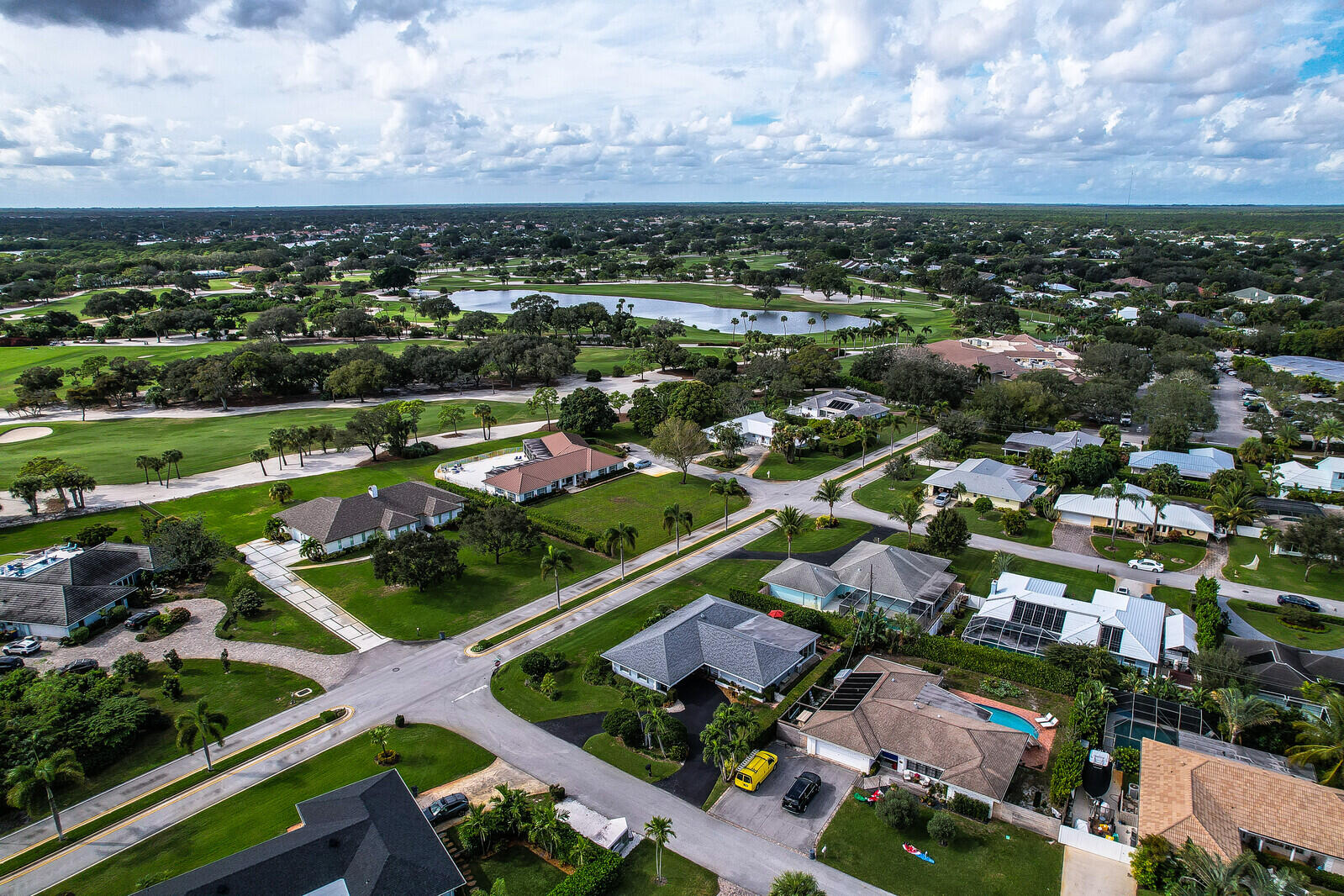 HUNT CLUB COLONY (AKA JUPITER/TEQUESTA HUNT CLUB C - Residential