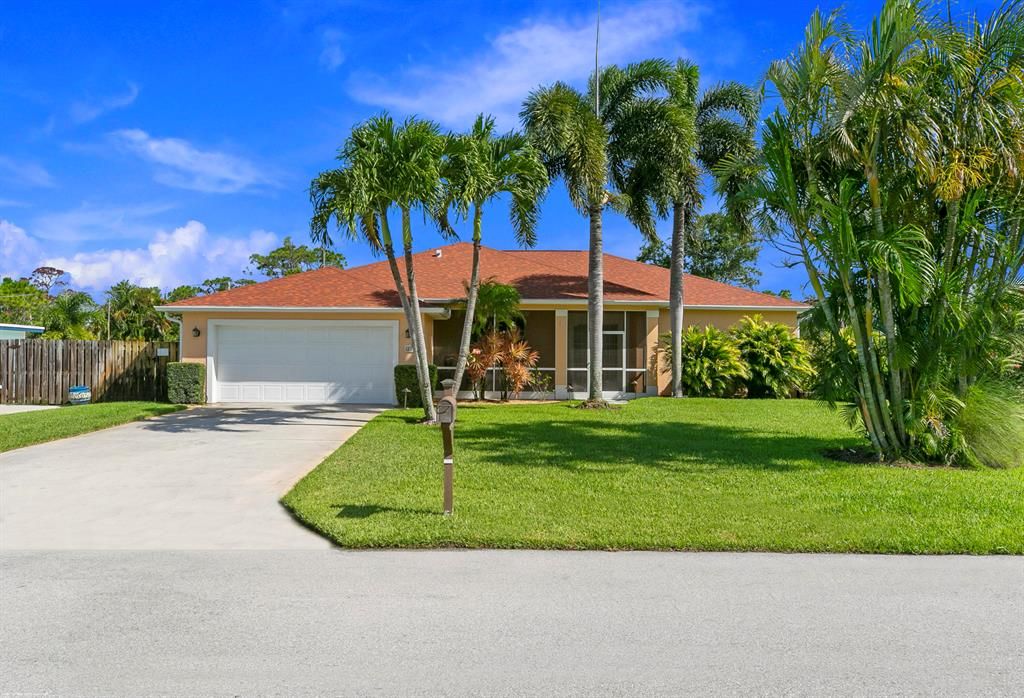 Photo of 6481 SE Sherwood Street St, Hobe Sound, FL 33455 (MLS # R10808336)