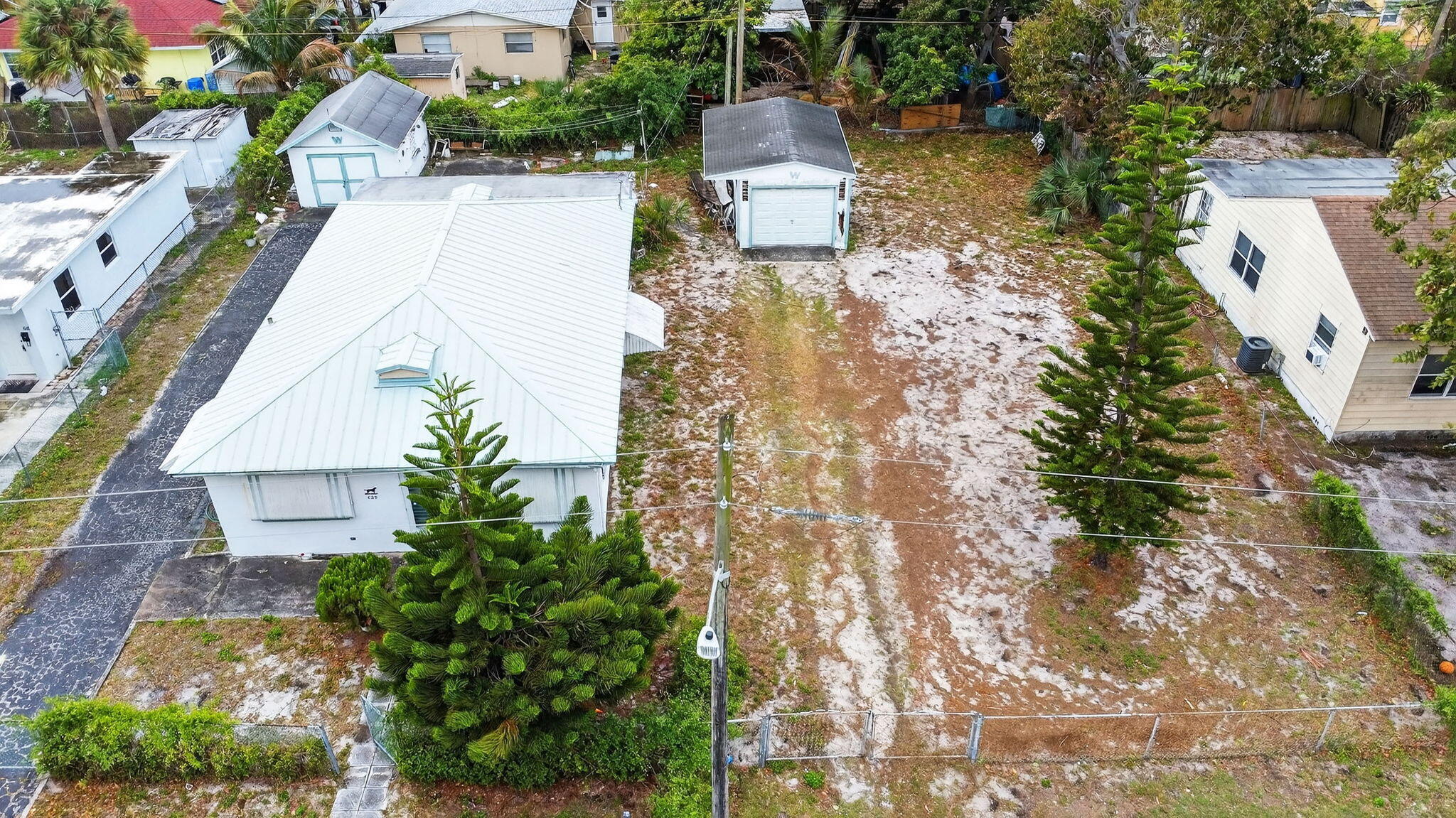 NORTH PALM BCH 4, Lots 17 & 18 Blk 65 - Land