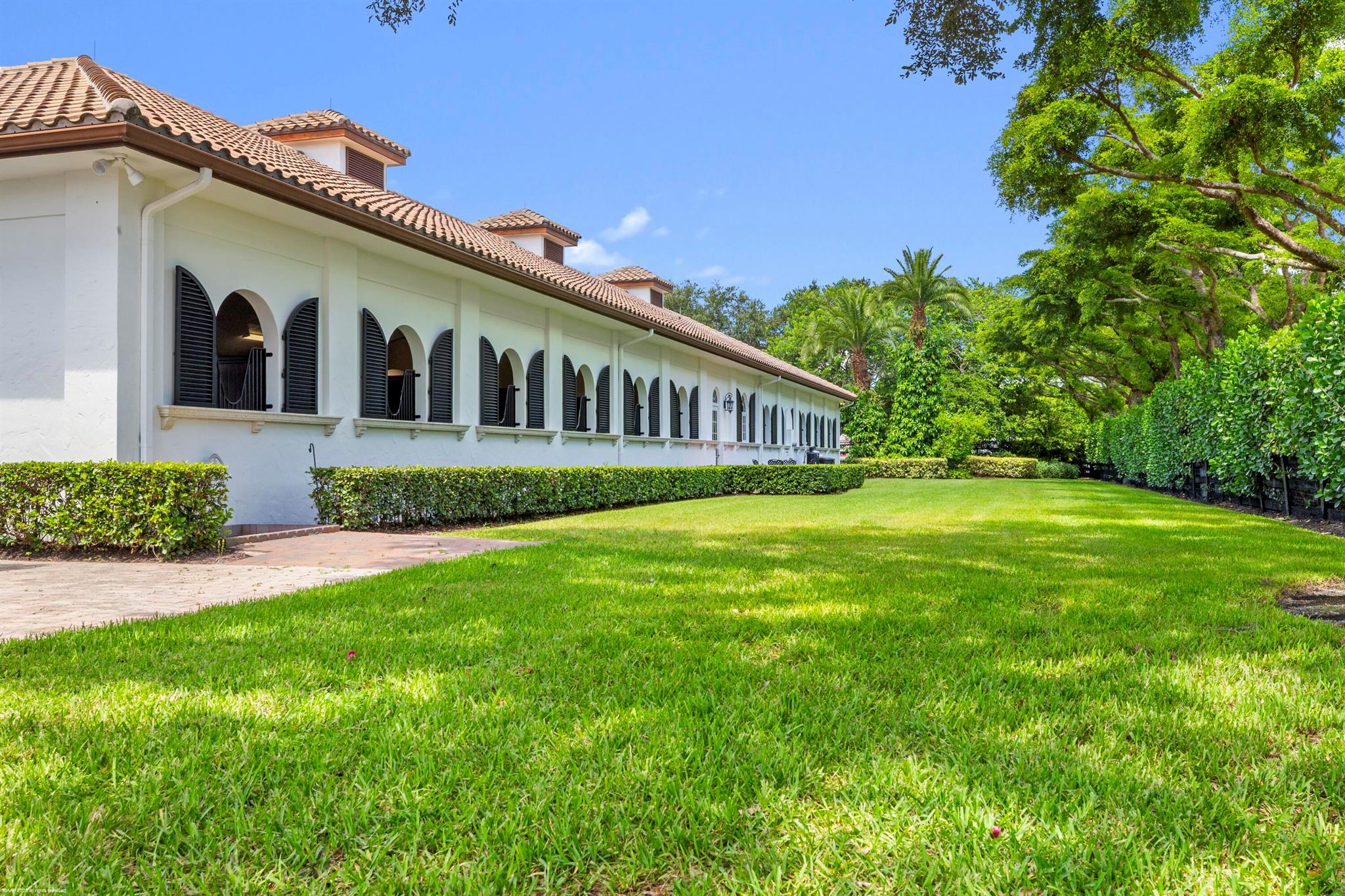 GRAND PRIX FARMS - Residential