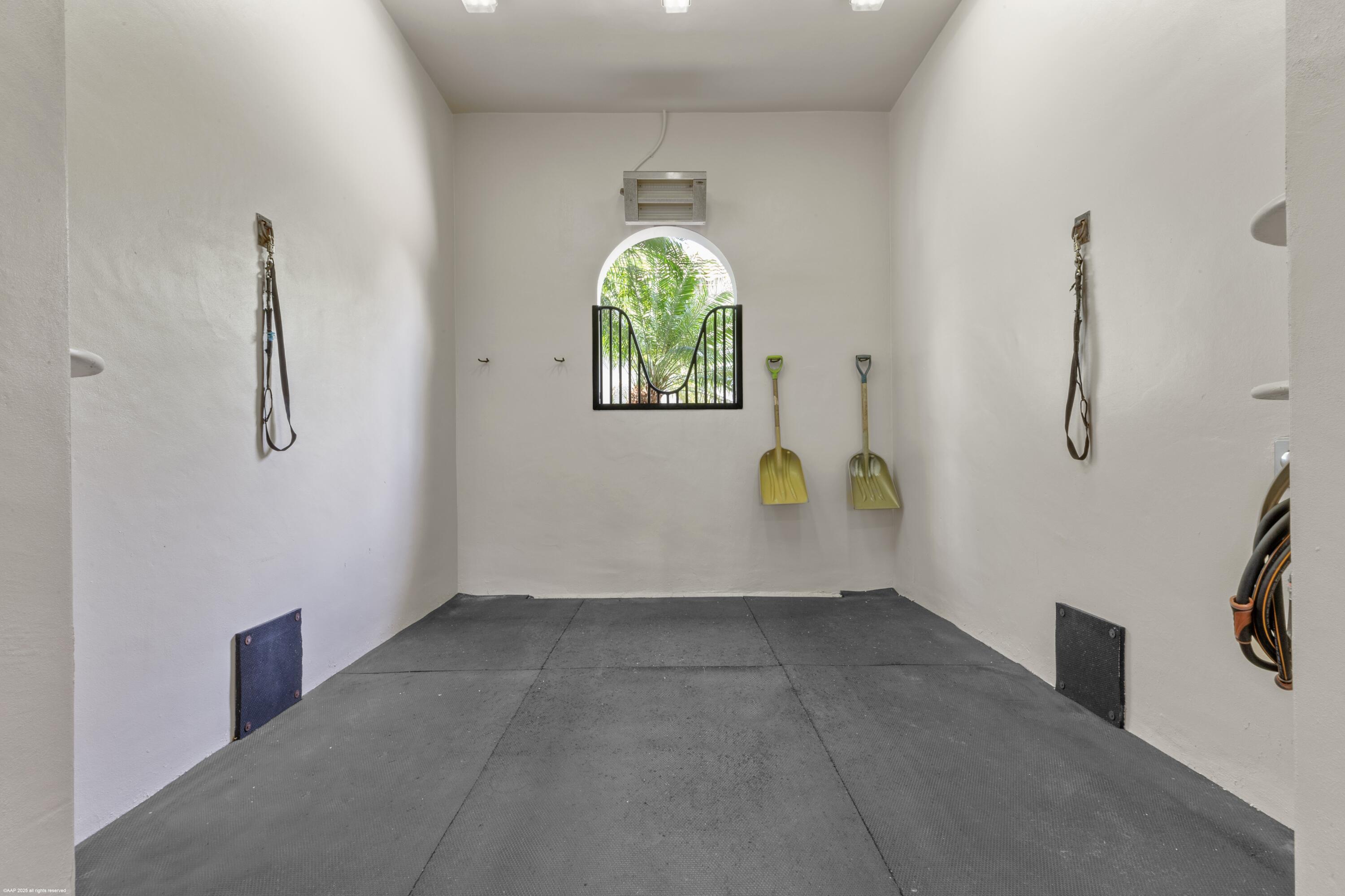 GRAND PRIX FARMS - Residential