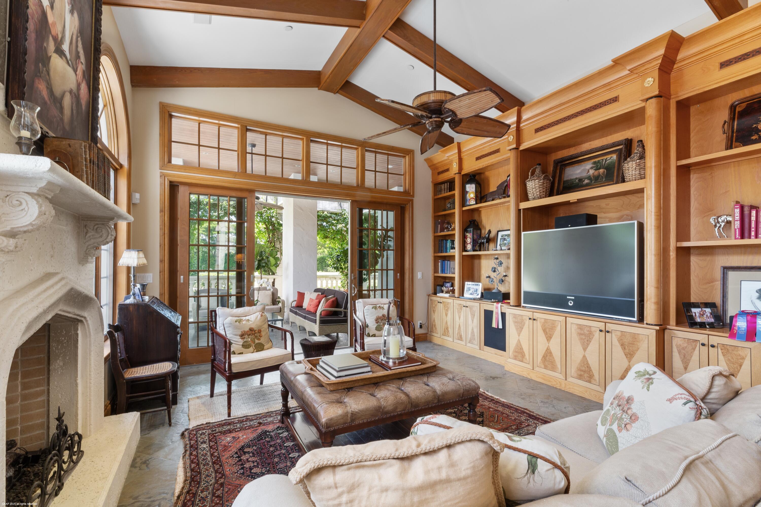 GRAND PRIX FARMS - Residential