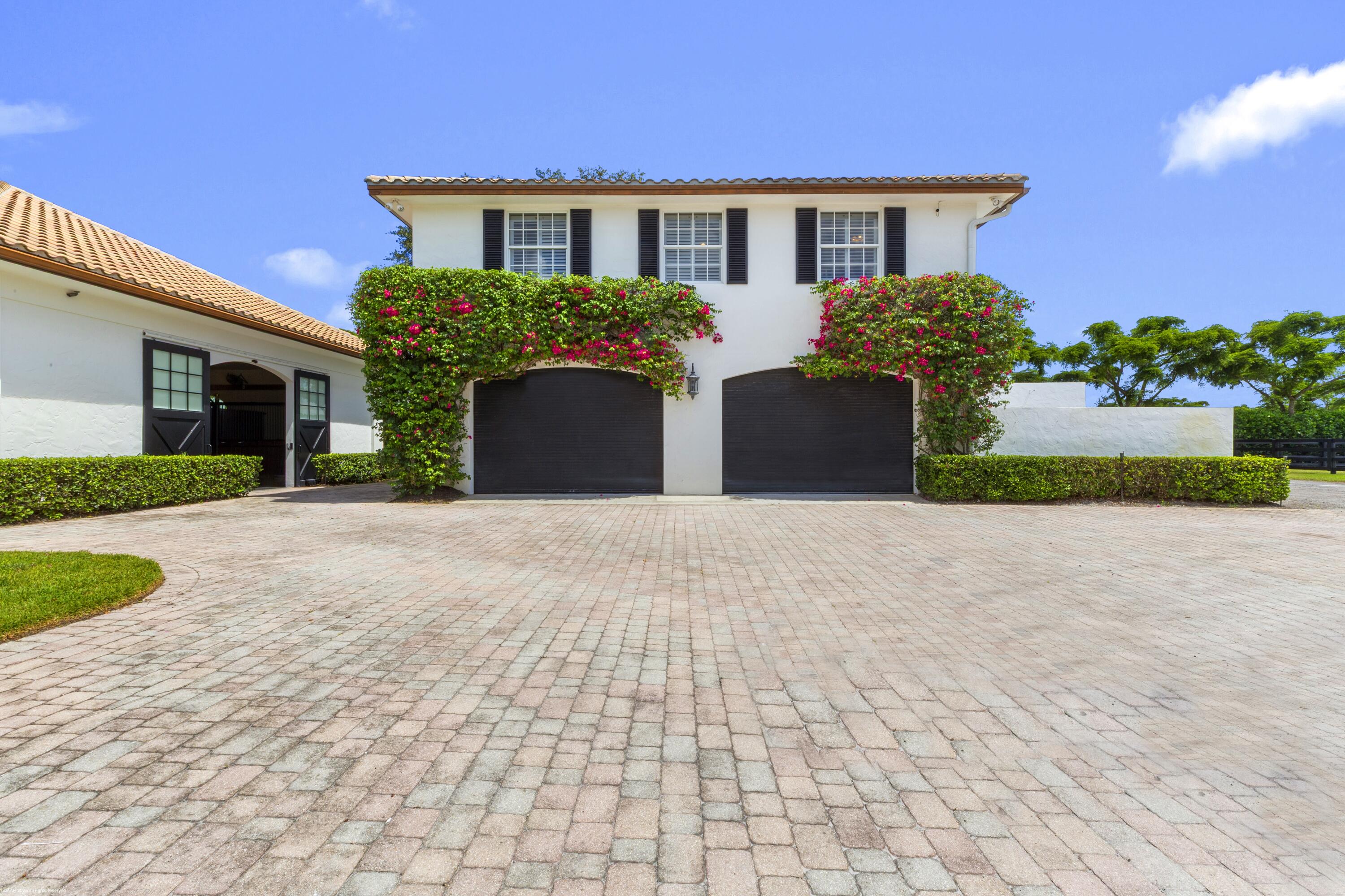 GRAND PRIX FARMS - Residential