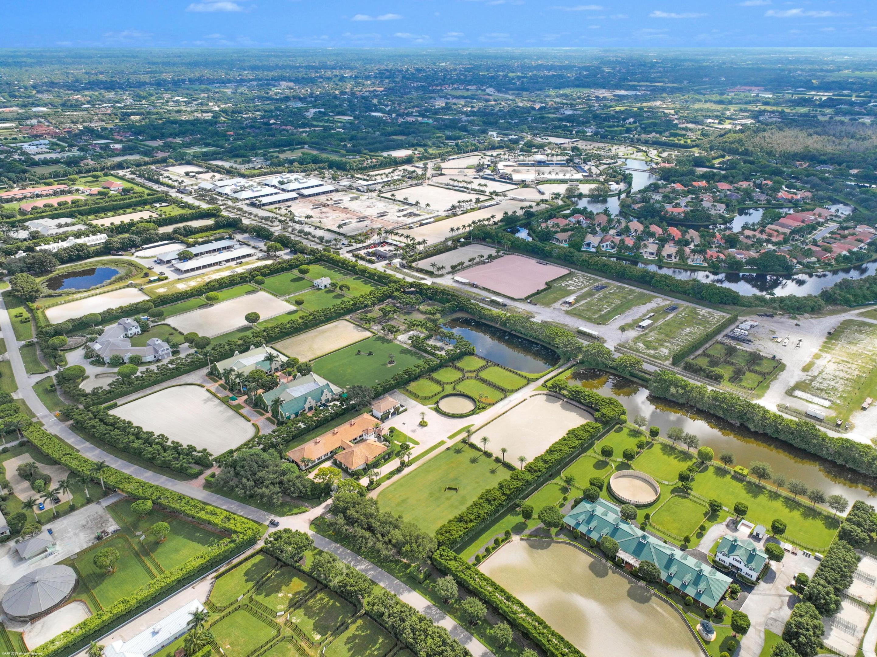 GRAND PRIX FARMS - Residential